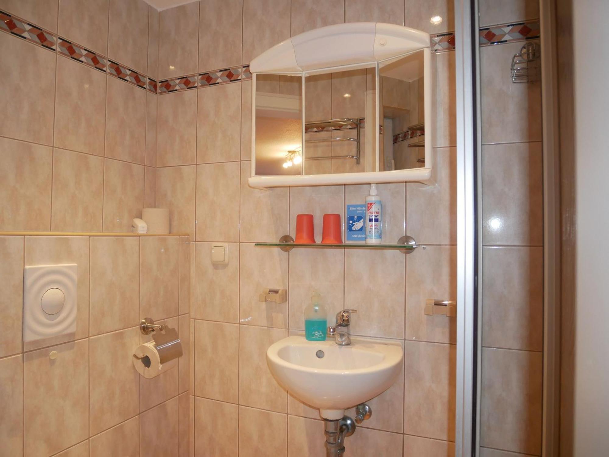 2 Ferienzimmer Inkl Fr & 1 Bungalow, Wlan, Garten, Grill Zinnowitz Eksteriør bilde