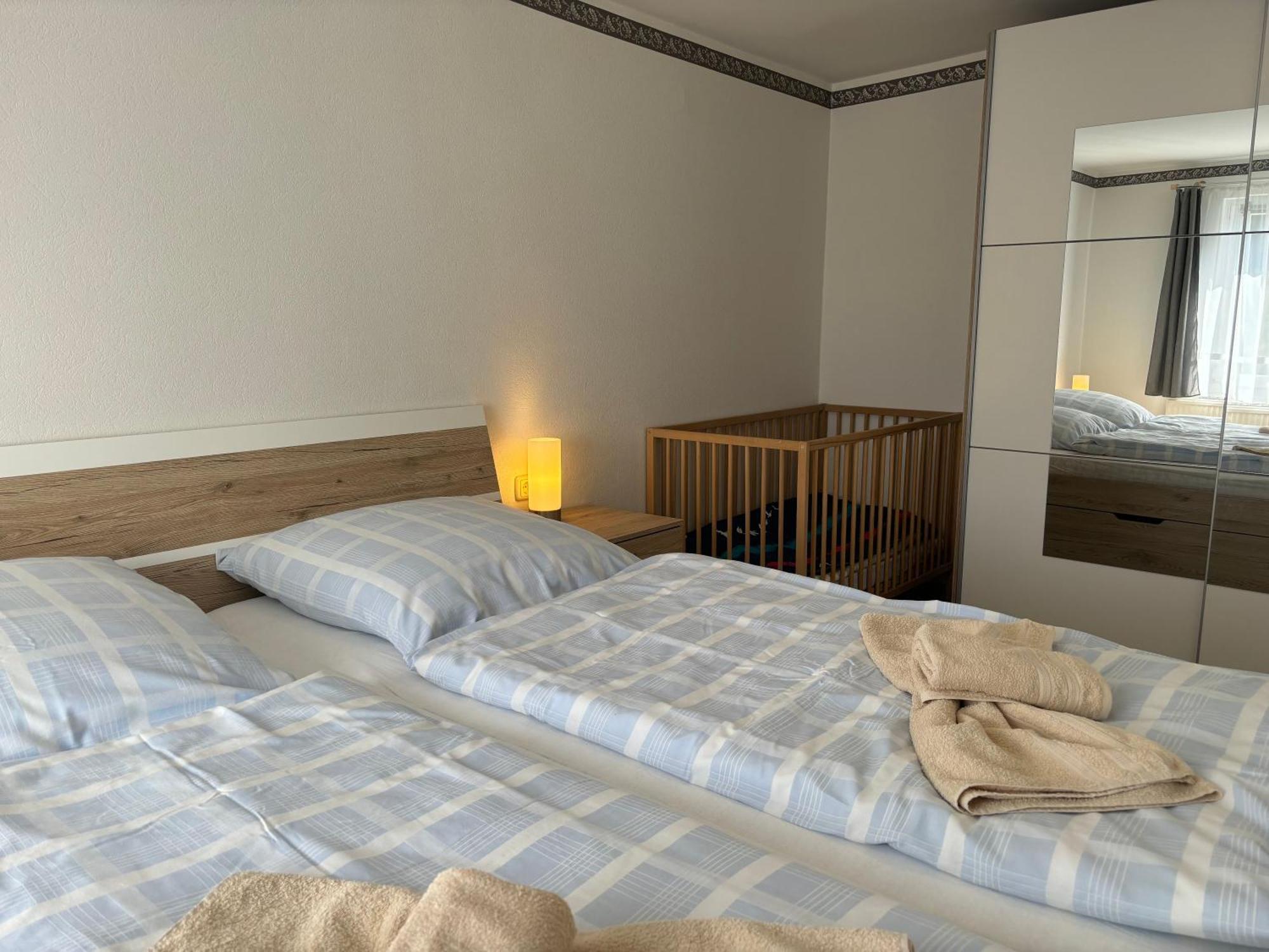 2 Ferienzimmer Inkl Fr & 1 Bungalow, Wlan, Garten, Grill Zinnowitz Eksteriør bilde